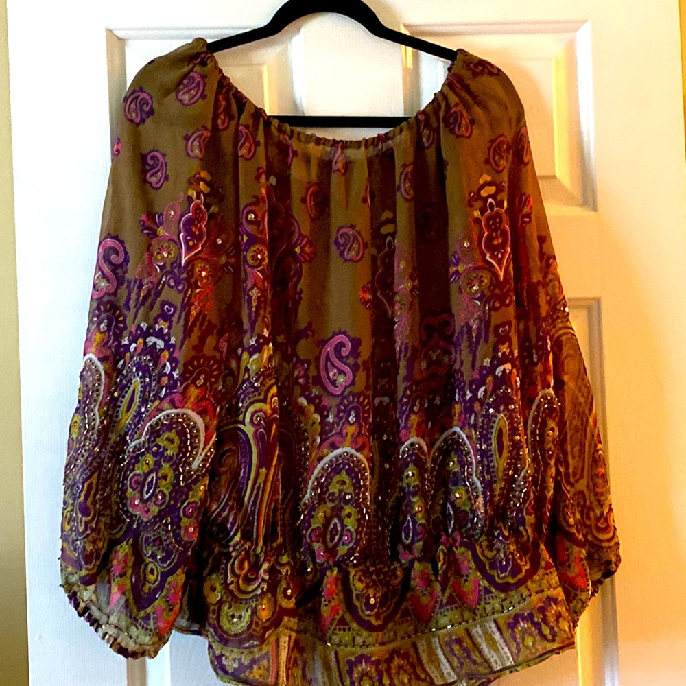Lovely Wallis beaded blouse, size medium